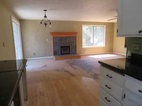 63849 Miday Way, Bend, OR 97703 photo 18