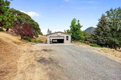 10848 Highway 238, Applegate, OR 97530 photo 25