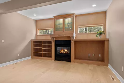 Living - 1892 NE Maker Way, Bend, OR 97701 photo 4 of 8