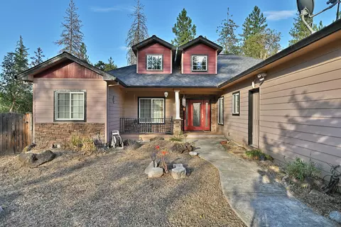 15900 Ramsey Rd, White City, OR 97503
