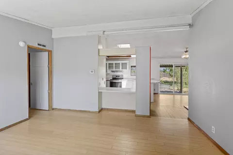 1739 Stevens Rd, Eagle Point, OR 97524 photo 6