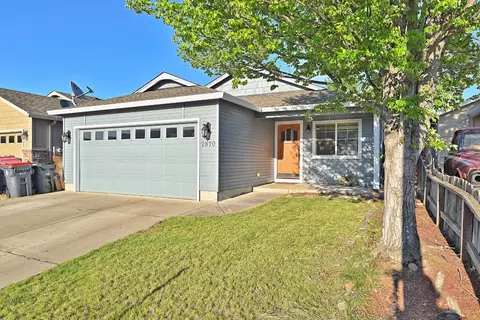 7870 27th St, White City, OR 97503