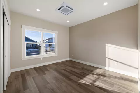 1749 River Run St, Central Point, OR 97502 photo 17