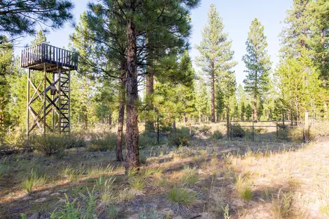 50832 Doe Loop, La Pine, OR 97739 photo 9