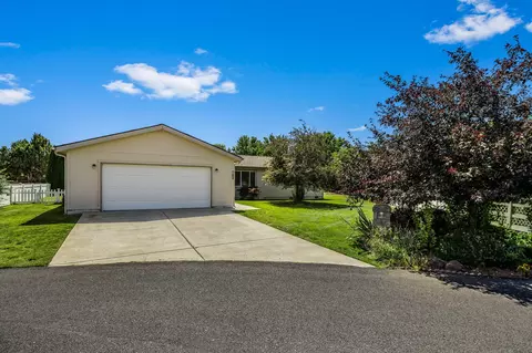 762 NE Sioux Ct, Redmond, OR 97756