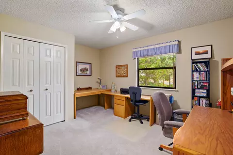 889 Eric Loop, Grants Pass, OR 97526 photo 29