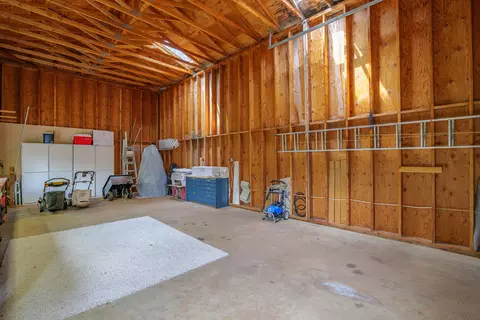 889 Eric Loop, Grants Pass, OR 97526 photo 53
