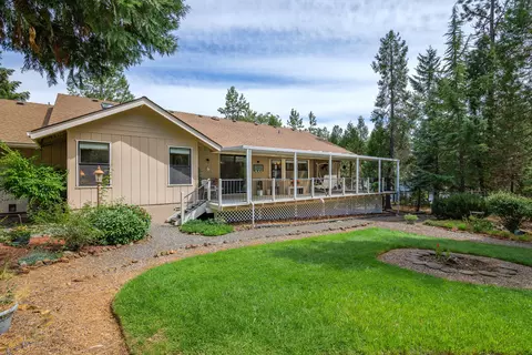 889 Eric Loop, Grants Pass, OR 97526 photo 42
