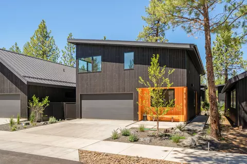 518 W Elder Way, Sisters, OR 97759