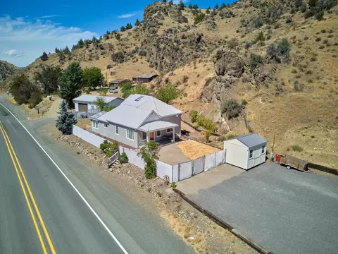 Other - 215 Us-26, Mitchell, OR 97750 photo 7 of 8