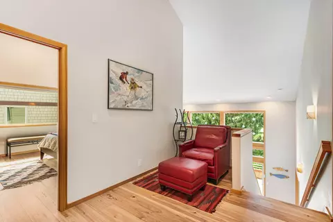 Entry Way - 19602 Painted Ridge Loop, Bend, OR 97702 photo 2 of 2