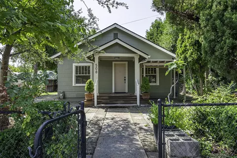 508 Austin St, Medford, OR 97501