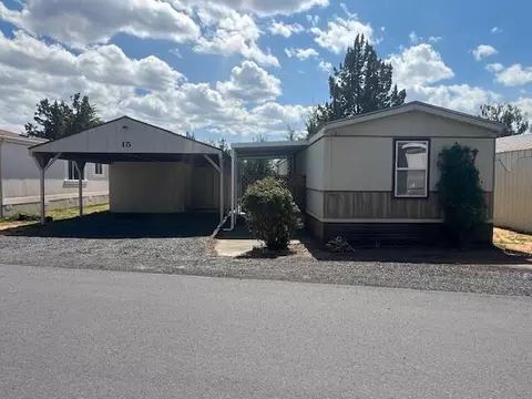 6100 S Hwy 97 #15, Redmond, OR 97756