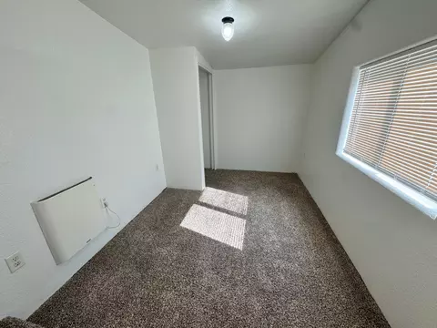 Bedroom - 6845 Pinehurst St, Central Point, OR 97502 photo 3 of 5