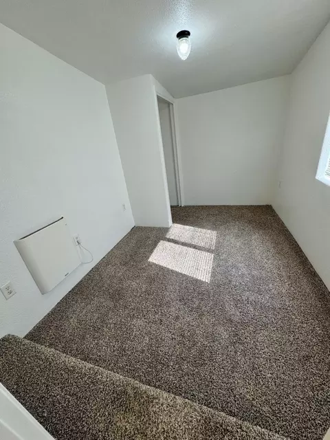 Bedroom - 6845 Pinehurst St, Central Point, OR 97502 photo 2 of 5