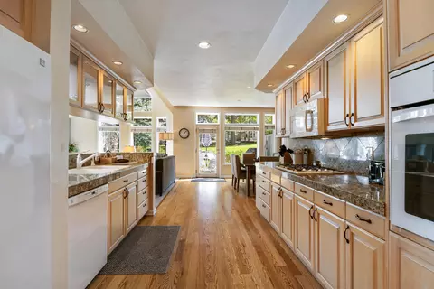 57002 Peppermill Cir #10-D, Sunriver, OR 97707