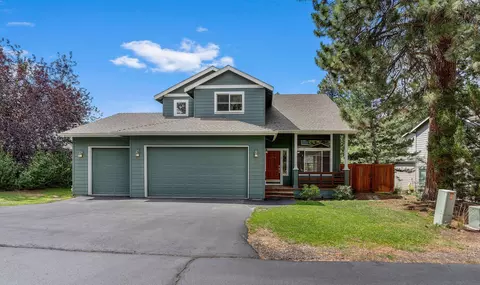 Exterior - 61301 SW Brookside Loop, Bend, OR 97702 photo 5 of 14