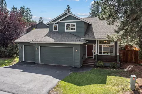 Exterior - 61301 SW Brookside Loop, Bend, OR 97702 photo 2 of 14