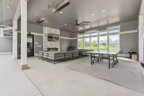 View/Area - 3853 Eagle Rd, Bend, OR 97701 photo 4 of 11