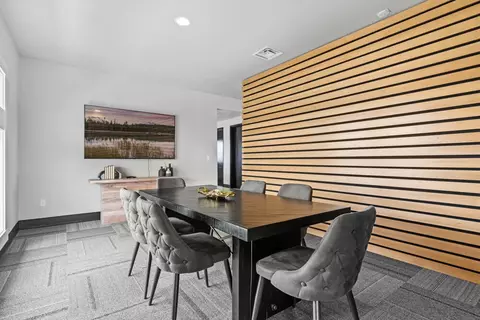 Dining - 3853 Eagle Rd, Bend, OR 97701 photo 2 of 8