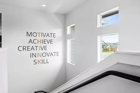 Entry Way - 3853 Eagle Rd, Bend, OR 97701 photo 3 of 4