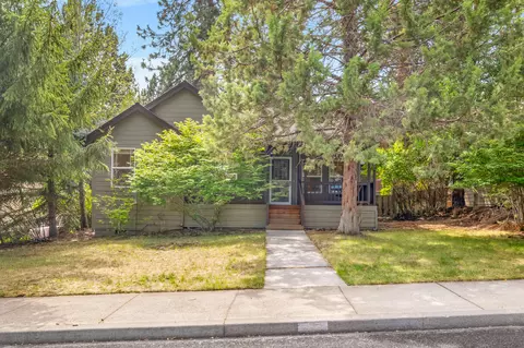 1675 NW Elgin Ave, Bend, OR 97703