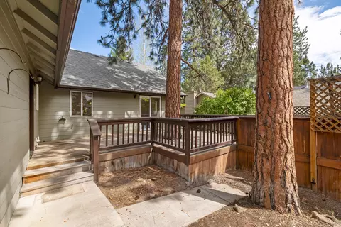 1675 NW Elgin Ave, Bend, OR 97703 photo 23