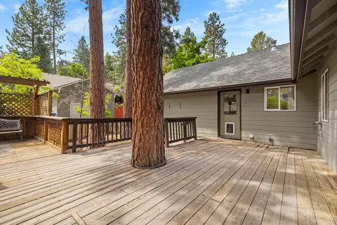 1675 NW Elgin Ave, Bend, OR 97703 photo 22