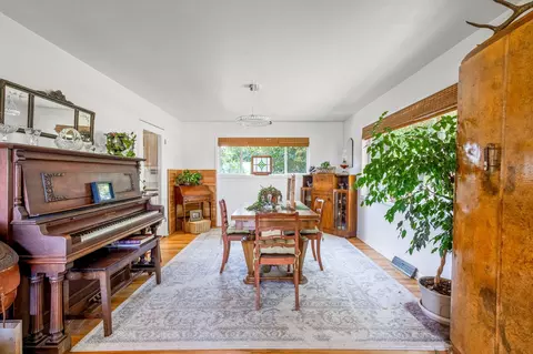 Dining - 910 C St, Culver, OR 97734 photo 1 of 2