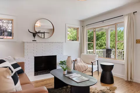 240 NW Georgia Ave, Bend, OR 97703