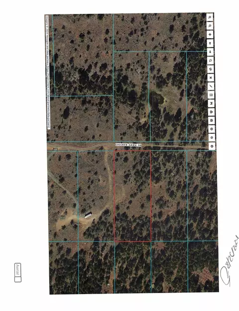 chicken hawk drive, Bonanza, OR 97623