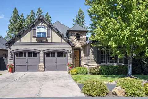20166 Stonegate Dr, Bend, OR 97702