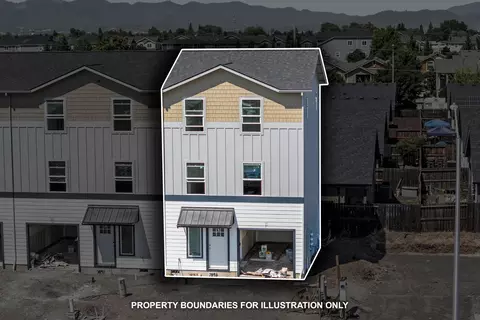 7893 28th St, White City, OR 97503