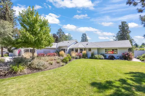61356 Orion Dr, Bend, OR 97702 photo 2
