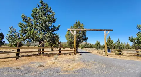12499 SW George Millican Rd, Prineville, OR 97754