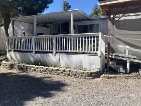 11948 Cedarwood Dr, La Pine, OR 97739 photo 1