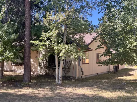Exterior - 56229 Bufflehead Rd, Bend, OR 97707 photo 14 of 17