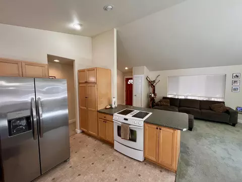 Kitchen - 56229 Bufflehead Rd, Bend, OR 97707 photo 3 of 3