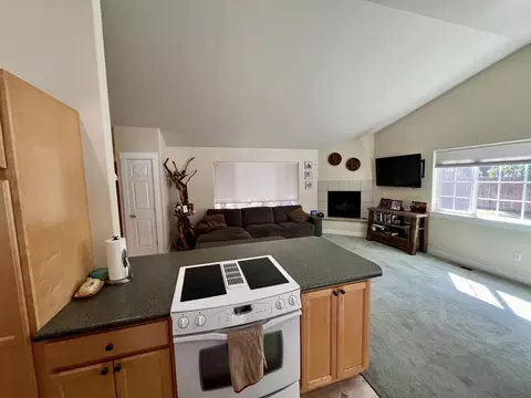 Kitchen - 56229 Bufflehead Rd, Bend, OR 97707 photo 1 of 3