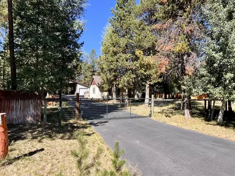 Exterior - 56229 Bufflehead Rd, Bend, OR 97707 photo 3 of 17
