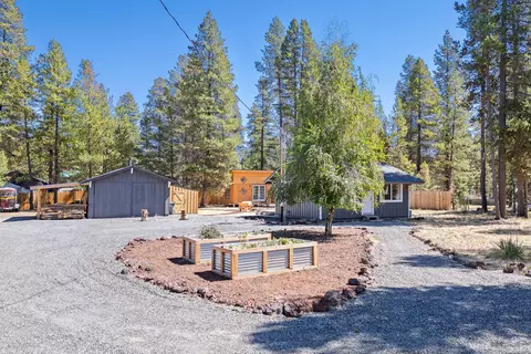 Exterior - 52844 Day Rd, La Pine, OR 97739 photo 3 of 15