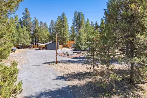Exterior - 52844 Day Rd, La Pine, OR 97739 photo 2 of 15