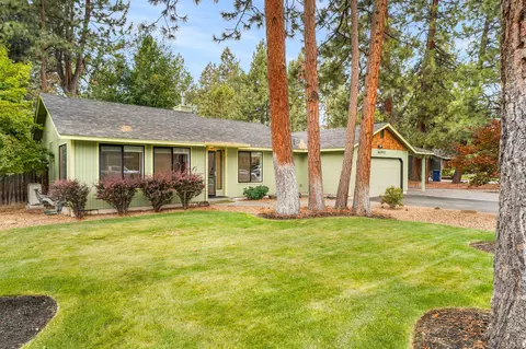 60957 Amethyst St, Bend, OR 97702