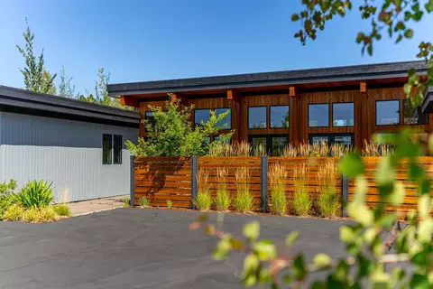61672 Hosmer Lake Dr, Bend, OR 97702 photo 47
