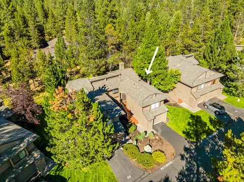 17784 W Core Rd #23, Sunriver, OR 97707