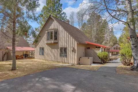 57538 Circle Four Rd #2, Sunriver, OR 97707
