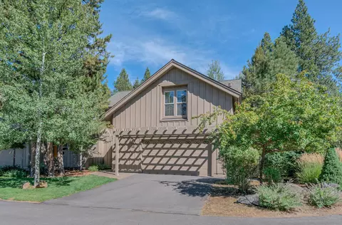 57094 Evergreen Loop #38, Sunriver, OR 97707