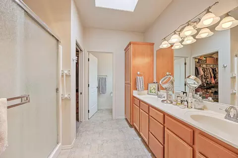 698 Mountain Ave, Central Point, OR 97502 photo 18