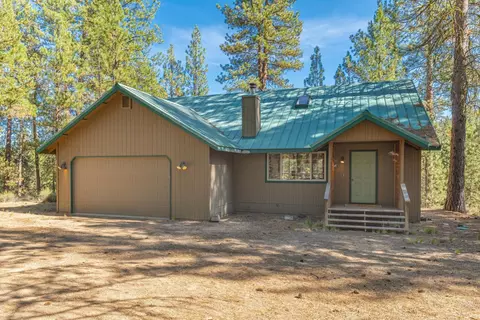 12925 W Deschutes River Rd, La Pine, OR 97739