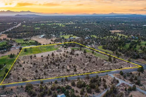 61785 Ten Barr Ranch Rd, Bend, OR 97701 photo 7